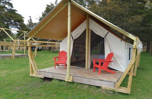 Northwest Harbor RV Rental | Safari Tent Glamping,D27-CedarPt, East Hampton, NY