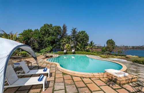 Wadgaon Villa | SaffronStays Moira, Kamshet