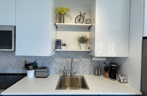 Central Okanagan Bed & Breakfast | Sage View Suites