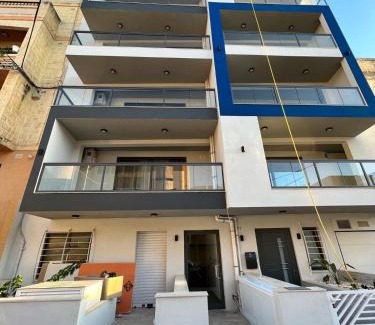 San Tumas Apartment | Sahariana Sand