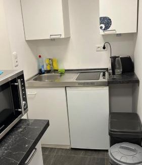 Darmstadt-Arheilgen Bed & Breakfast | Sahra 1Zi. Wohnung Arheiligen