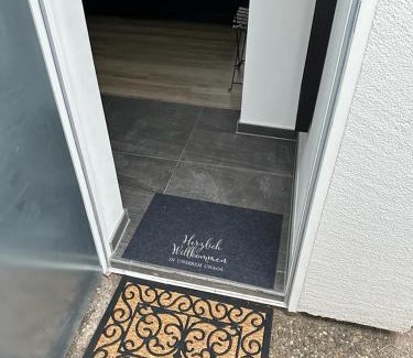 Darmstadt-Arheilgen Bed & Breakfast | Sahra 1Zi. Wohnung Arheiligen