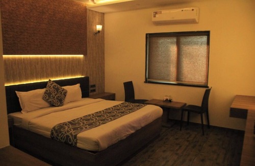 Talasri Hotel | Sahyadri Guest House
