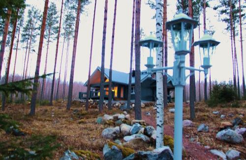 Vaahersalo House | SaimaanHelmi