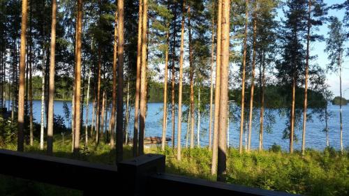 Vaahersalo House | SaimaanHelmi