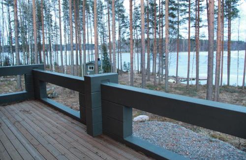 Vaahersalo House | SaimaanHelmi