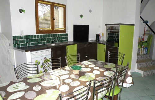 Saint-Bres Villa | Saint-Brès: Pool & Nature