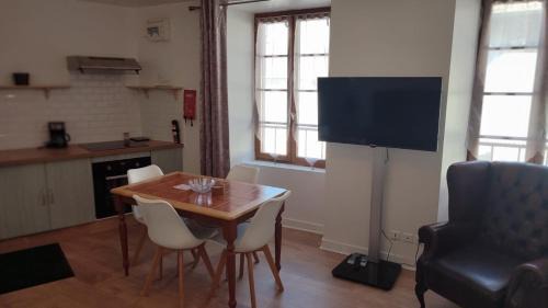 Chalus Apartment | Salardine Apartments - Cosy Suite