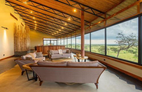 Serengeti National Park Resort | Salinero Serengeti