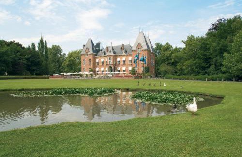 Dworp Resort | salle de banquet plus chambre