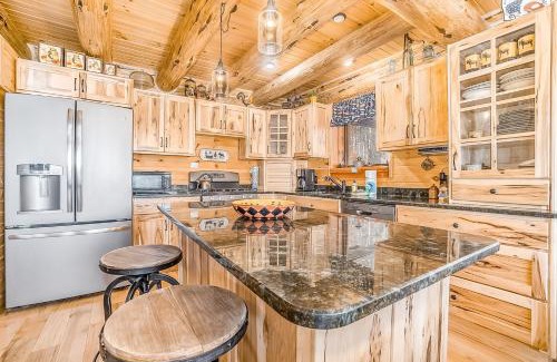 Thompsonville House | Salmon Run