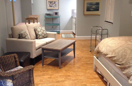 Salt Spring Island Bed & Breakfast | Salt Spring Carriage House B&B