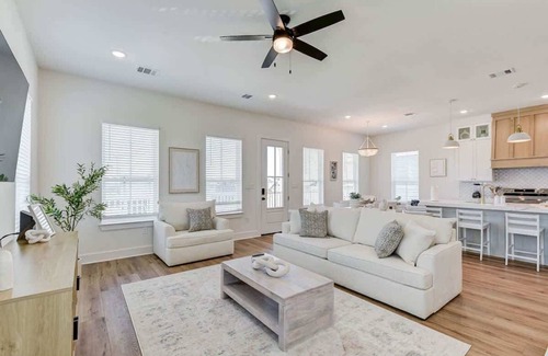 Galveston House | Salt & Stone Villa 3513