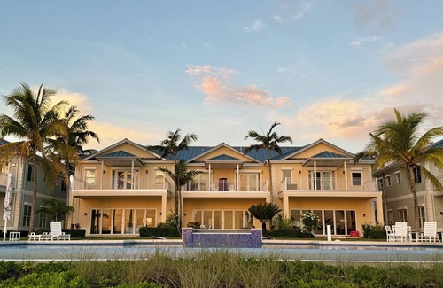Jimmy Hill Villa | Saltwater Sunrise at Exuma Beach Georgetown Ocean Front Vacation in Paradise