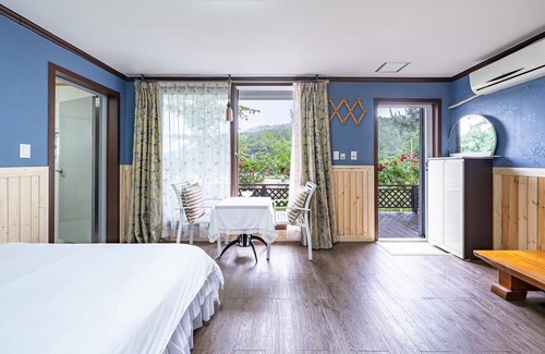 Samcheok House | Samcheok Garden Pension