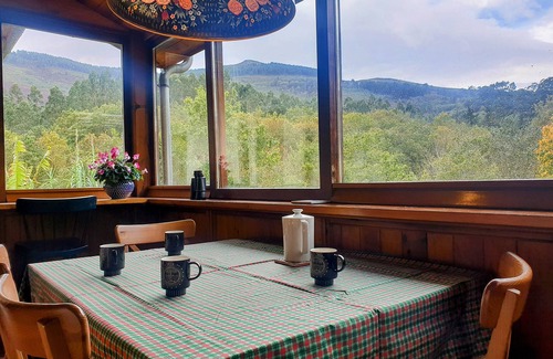 Cartes Cottage | San Cipriano, Lovely Cottage with Nice Views in Beautiful Surroundings.