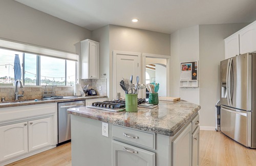 Lake San Marcos House | San Marcos Getaway w/Deck & Lake Views!