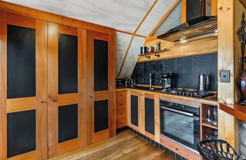 Adventure Bay House | Sanctuary Bruny Island - Dome 1