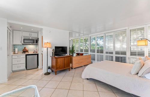 Diamond Head - Kapahulu - St. Louis Apartment | Sanctuary by the Sea/Studio Apt.