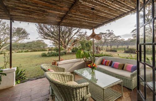Naivasha House | Sanctuary Farm House 5-bedroom Lodge In Wildlife