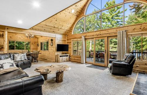 Friendship House | Sanctuary Shores