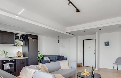 Thessaloniki Apartment | Sanders Arch - Delightful 1-Bdr. Apt. w/ Sofa-Bed