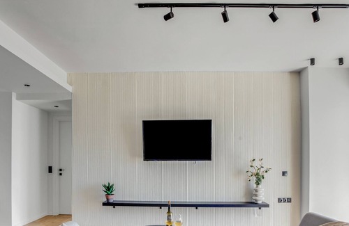 Thessaloniki Apartment | Sanders Arch - Popular 1-Bdr. Apt. w/ Sofa-Bed