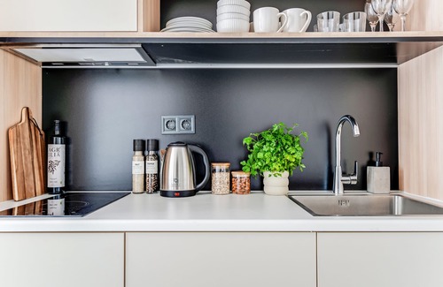 Piraeus Apartment | Sanders Port - Charming Room Near Piraeus Port