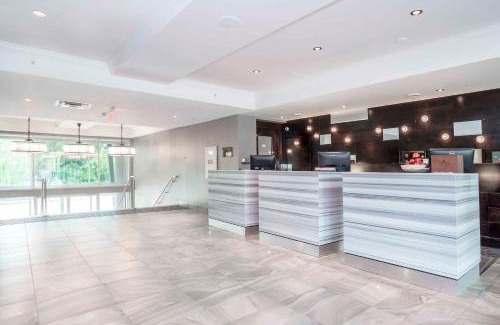 City Centre Hotel | Sandman Signature Kamloops Hotel