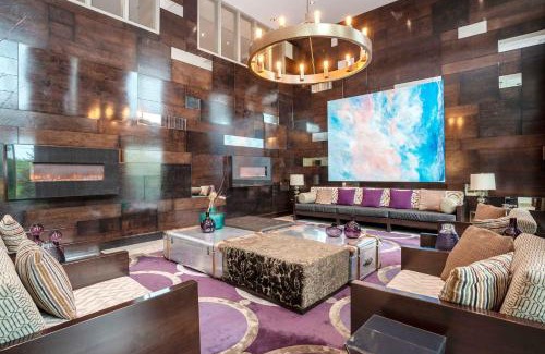 City Centre Hotel | Sandman Signature Kamloops Hotel