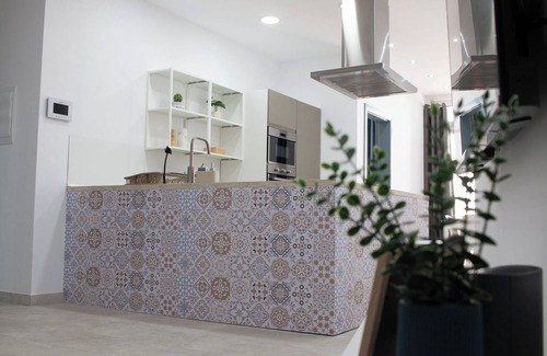 Bellavista Apartment | Sandstone Apartment 19 Charming 2-bedroom apartment with AC, WiFi Wied il-Ghajn