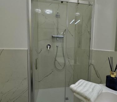 San Lazzaro di Savena Bed & Breakfast | SanLa Home