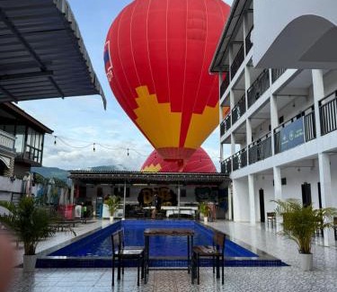 Vang Vieng Bed & Breakfast | Santara Home