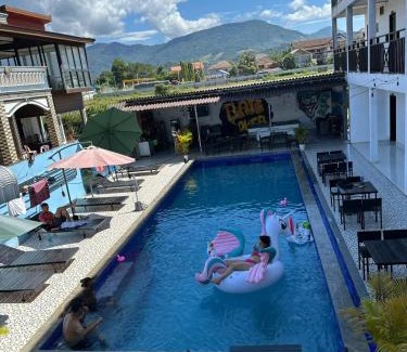 Vang Vieng Bed & Breakfast | Santara Home