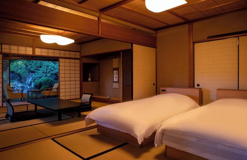 Izu Nagaoka Onsen House | Sanyo-so