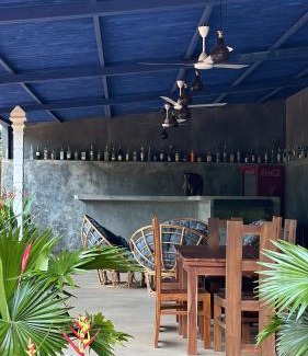 Moragaswewa Bed & Breakfast | Sapphire Garden Hotel