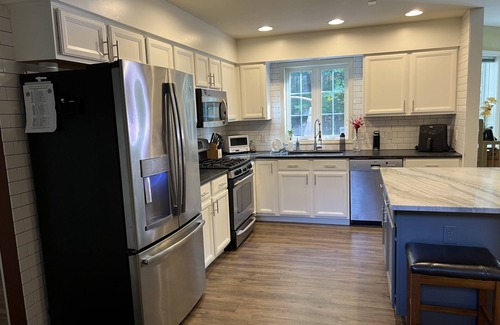 Gansevoort House | Saratoga Colonial/Racetrack/SPAC/Lake George