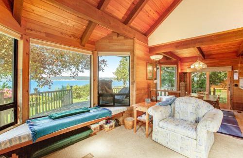 Langley House | Saratoga Lodge