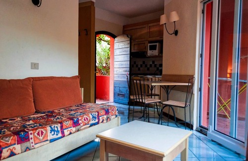 Canneddi House | Sardinian Seaside Holiday Home