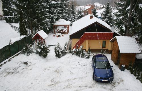 Paradsasvar House | Sasvár Vendégház