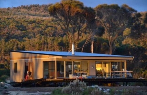 Blue Rocks House | Sawyers Bay Shacks (big shack)