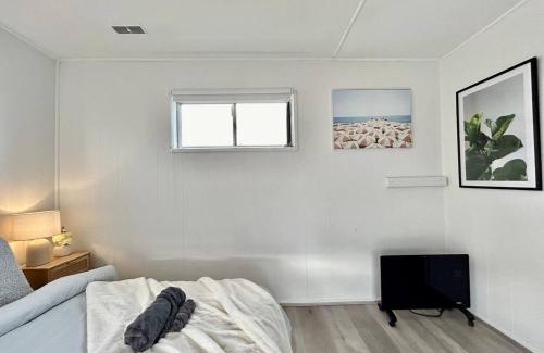 Morwell House | Scenic 3BR Stay | Mountain Views & Peaceful Vibes