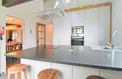 Xhoffraix House | Scenic Stay in Xhoffraix