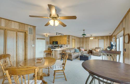 Fulton House | Scenic Views and Yard Mississippi River Retreat!