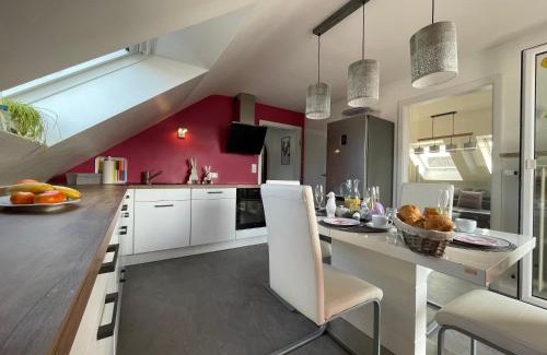 Schauenstein Apartment | Schöne Ferienwohnung in Schauenstein-Hof im Frankenwald mit Loggia 100qm