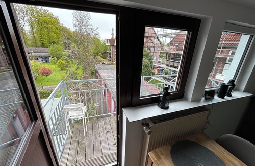 Elsfleth Apartment | Schöne Sanierte Wohnung mit Balkon