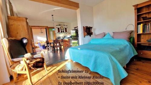 Mellenthin Apartment | Scheunenloft Usedom-4, großzügige Familienoase, Hunde-freundlich mit riesigem Garten