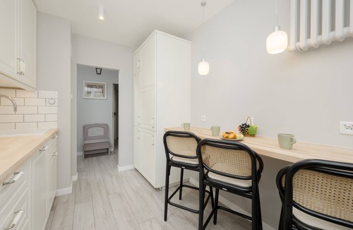 Muranow Apartment | Schillera 8 Warsaw | Elegant Family Apartment with Desk