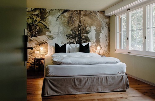 Konolfingen Hotel | Schloss Huenigen