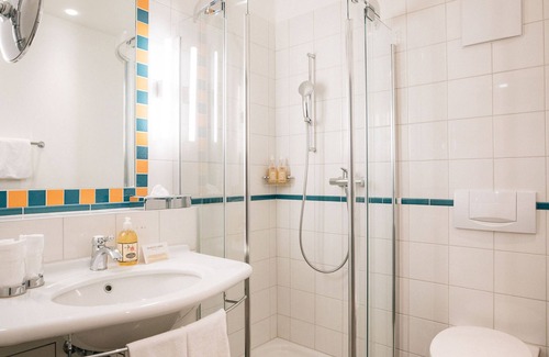 Konolfingen Hotel | Schloss Huenigen